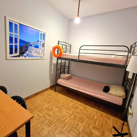 Sleepeasy Homestay Athens