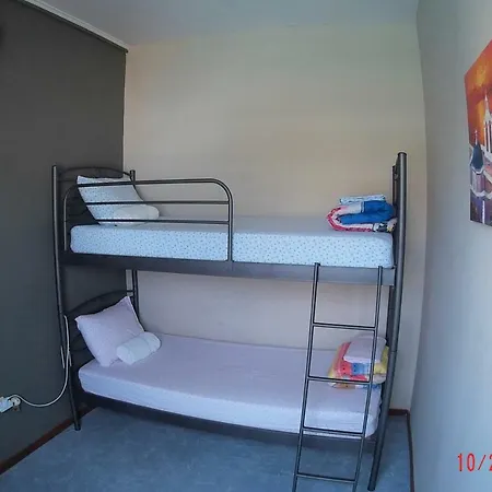 Проживание в семье Sleepeasy Афины