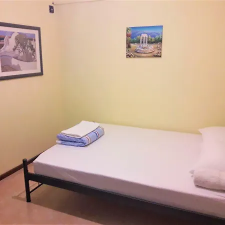 Sleepeasy Homestay *